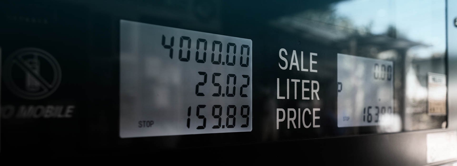 BAN OF FOSSIL FUEL VEHICLE SALES IN THE UK 2030 HOW WILL THIS AFFECT ENERGY COMPANIES-1920x700